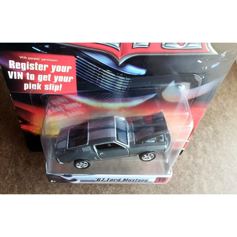 2007 Hot Wheels Ultra Hots '67 FORD MUSTANG Gray ZAMAC Base 1:64 REAL RIDERS 6SP